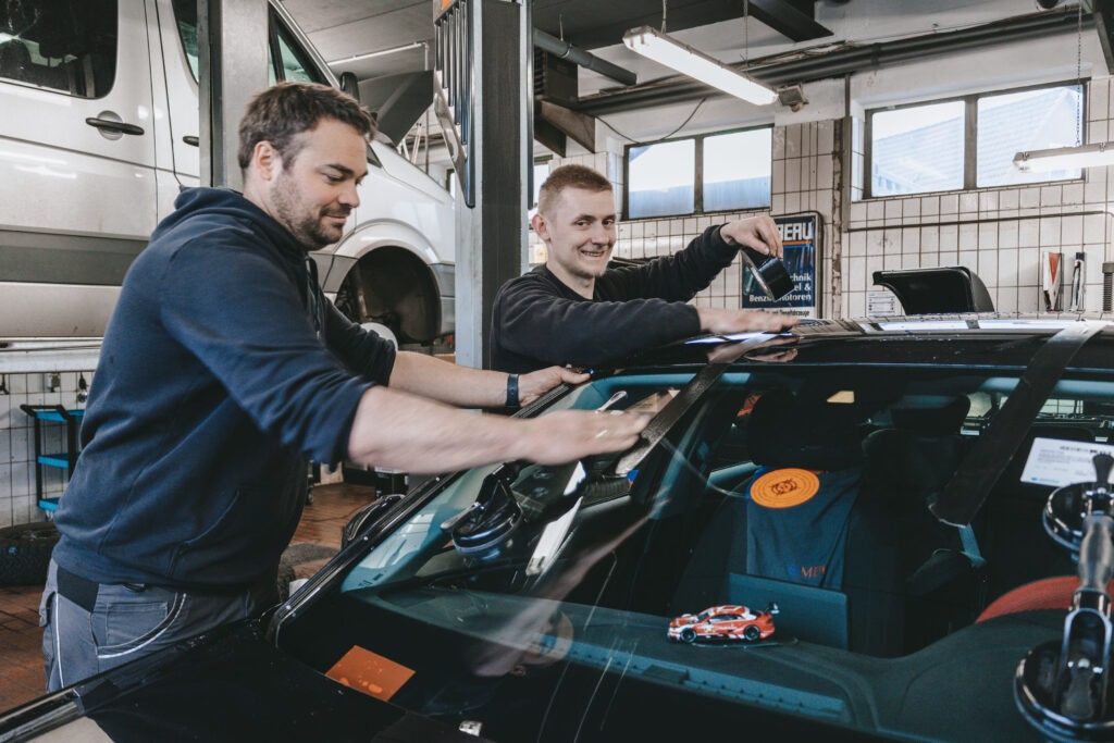 Autoglas-Service bei Cuxhaven: Steinschlagreparatur & Scheibenwechsel an der Wurster Nordseeküste